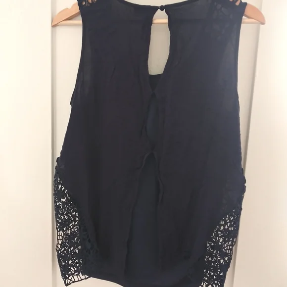 Beautiful Navy Blue tank with side lacing - Picture 4 of 4